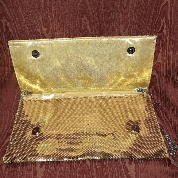 FOREVER 21 GOLD SEQUINS CROSSBODY RECTANGLE PURSE - Picture 4 of 10